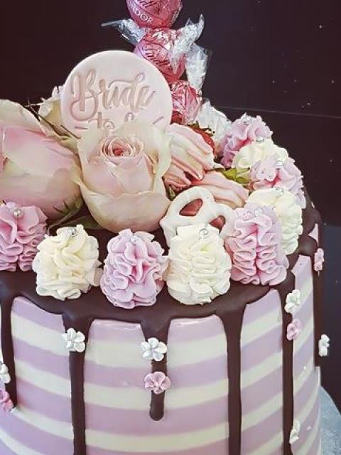 celeabration-cakes-6